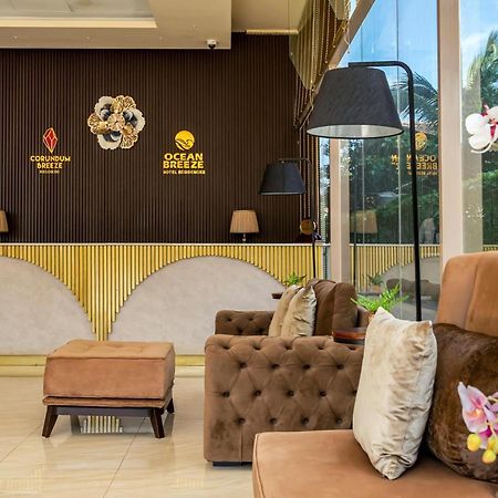 Ocean Breeze Sea View Luxury Apartments Negombo Kültér fotó