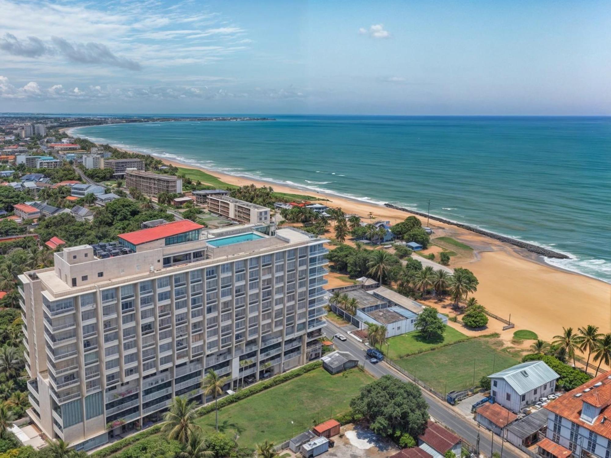 Ocean Breeze Sea View Luxury Apartments Negombo Kültér fotó