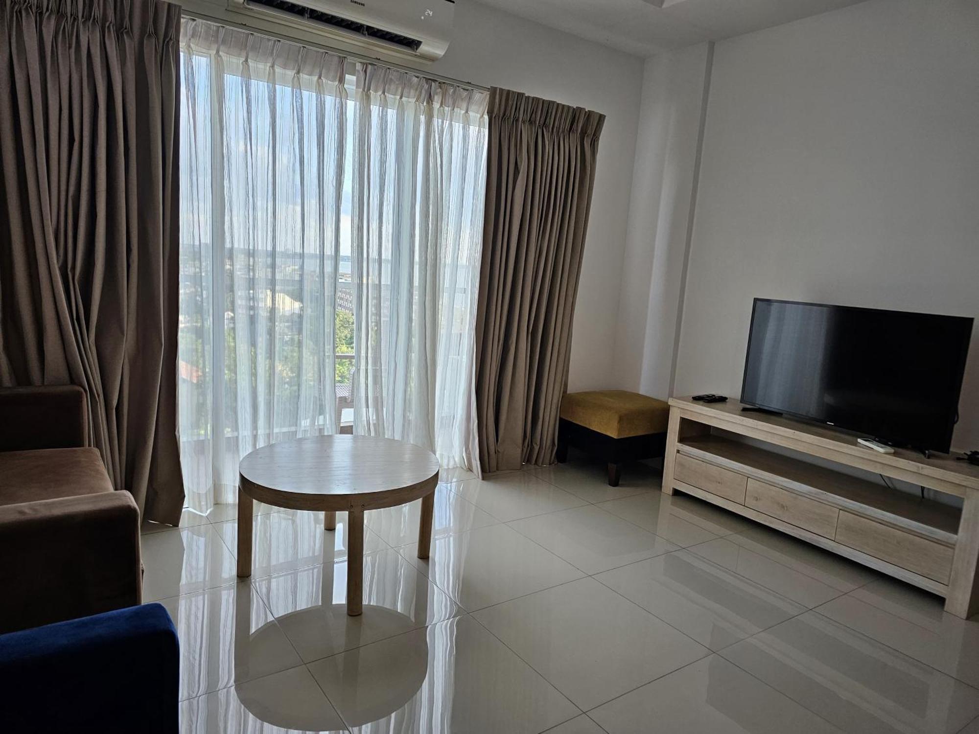 Ocean Breeze Sea View Luxury Apartments Negombo Kültér fotó