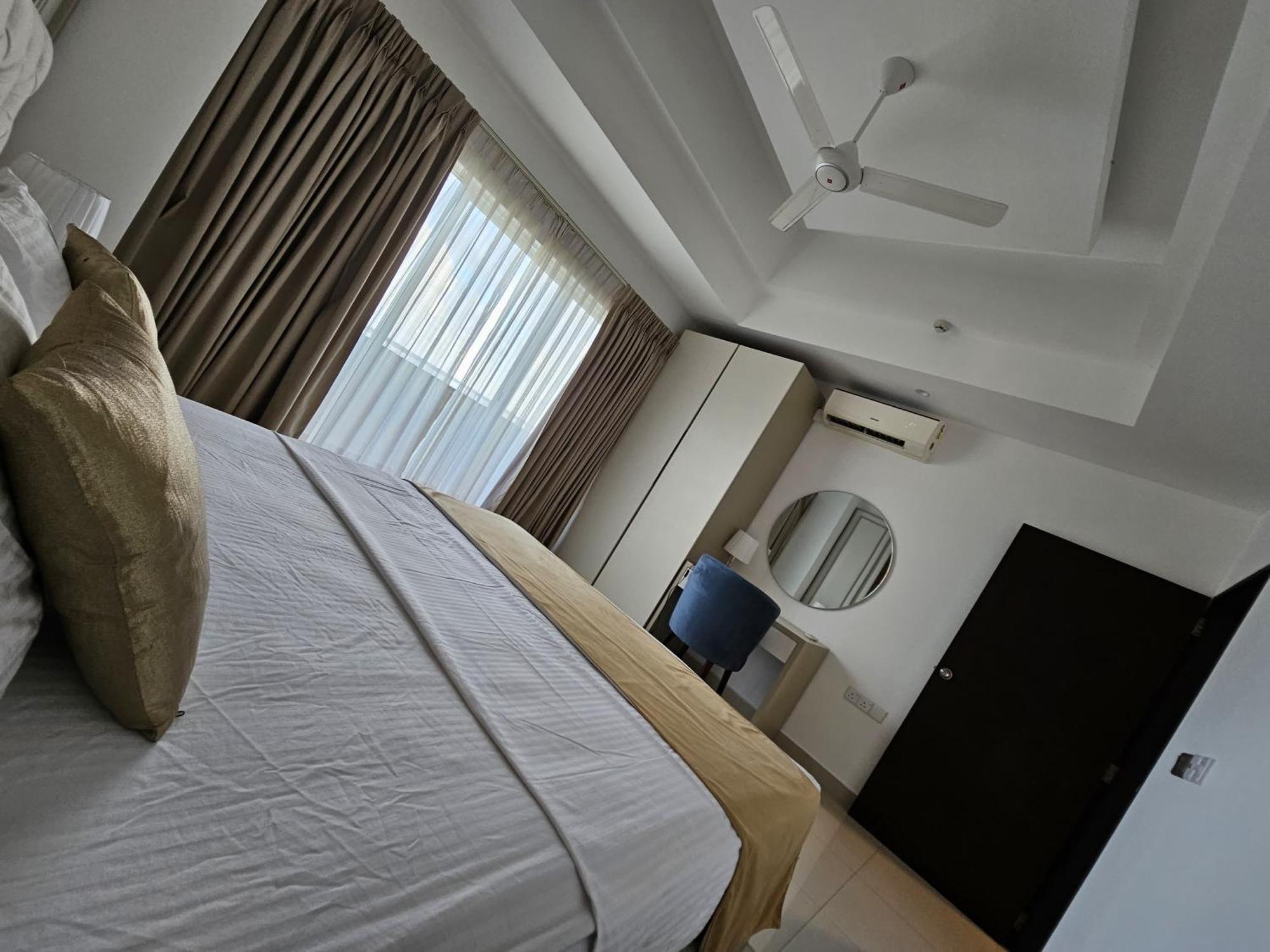 Ocean Breeze Sea View Luxury Apartments Negombo Kültér fotó